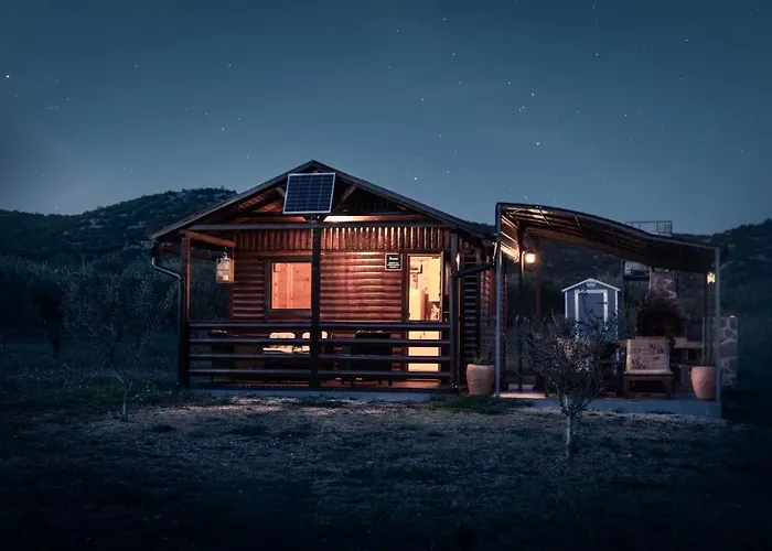 Robinson House Orkula In The Heart Of Olive's Yard