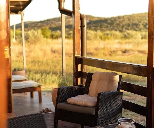 Robinson House Orkula In The Heart Of Olive's Yard